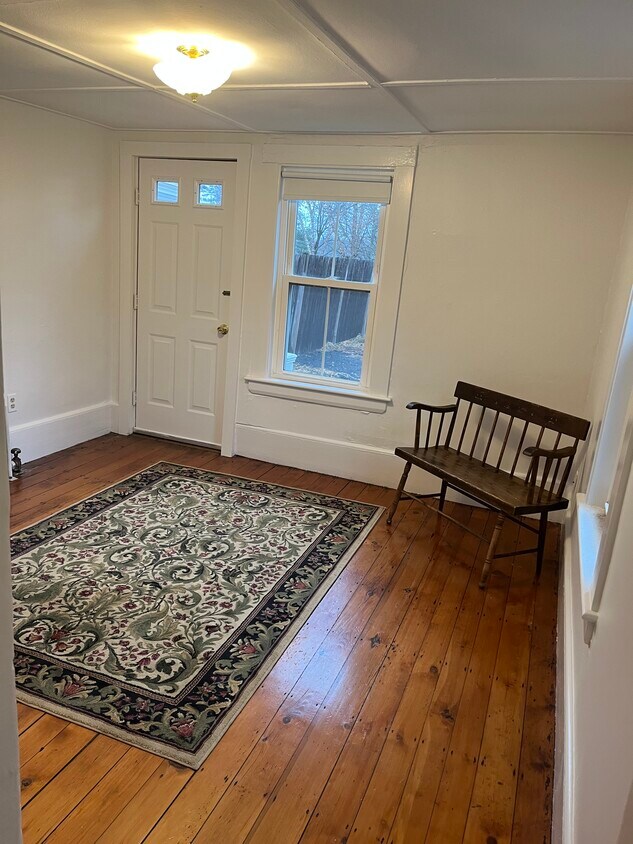 Living Room - 7 Salem St