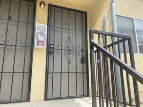 Building Photo - 2225 E 14th St