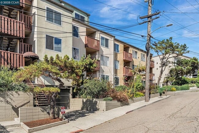 Foto del edificio - 233 Orange St