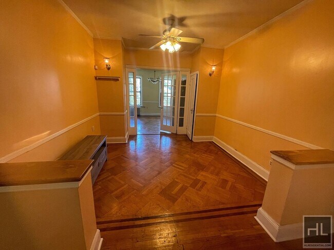 Foto del edificio - BRADFORD STREET XXL 1BD