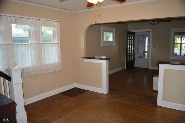 Foto del edificio - 6048 N College Ave