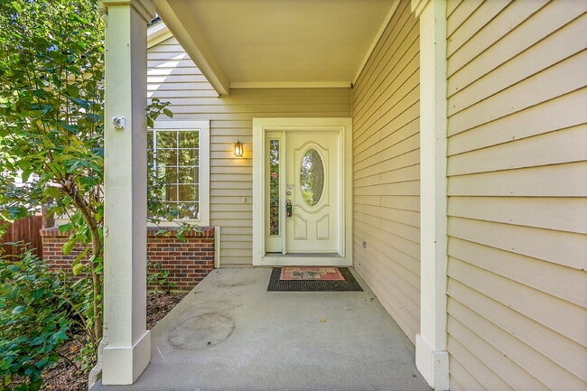 Photo - $2,895.00, 3-bed, 3.5-bath with bonus room... Apartment