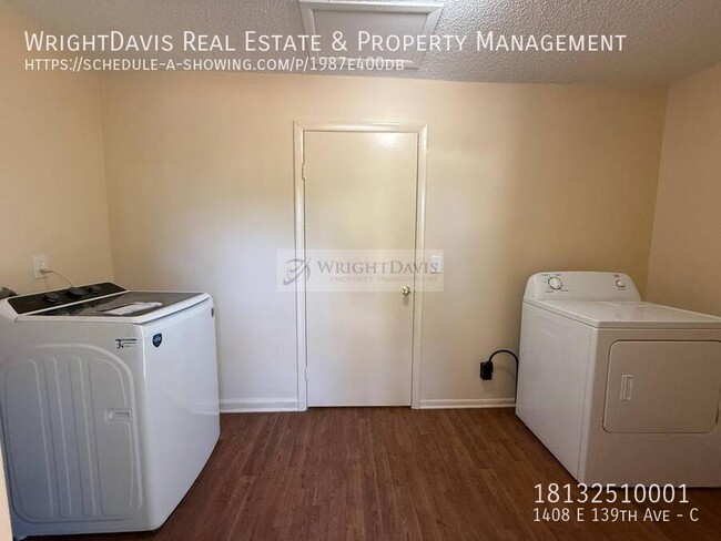 Foto del edificio - Charming 2-Bedroom Rental Near USF & Attra...