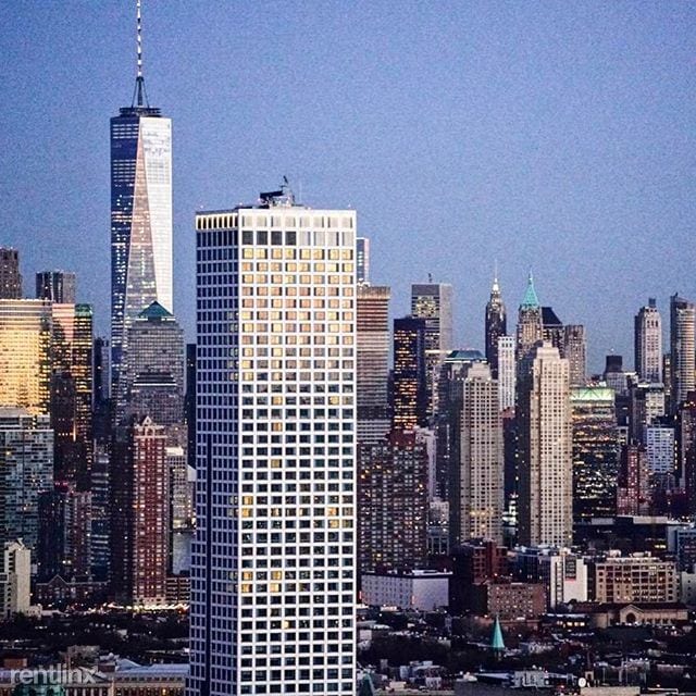 Foto del edificio - 625 Pavonia Ave