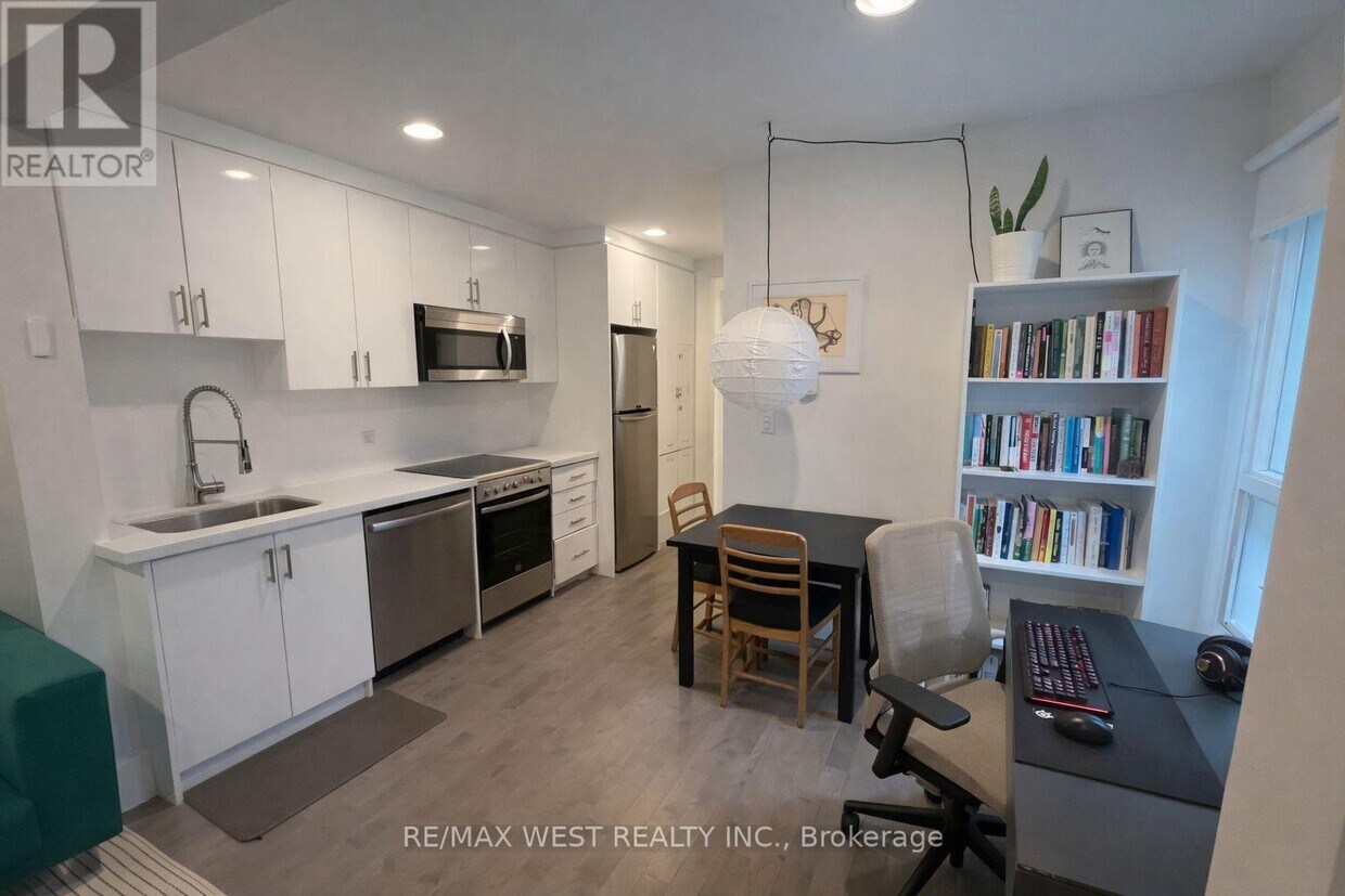 Photo du bâtiment - 512 Eastern Ave