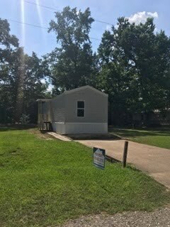 Foto principal - 10755 Cherry Dr