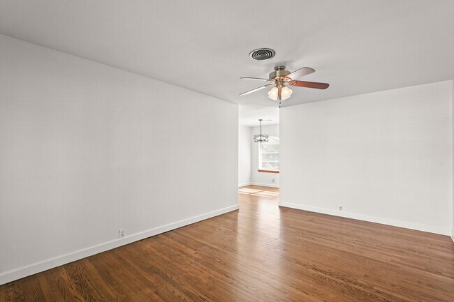 Foto del edificio - 1207 Stonecrest Dr