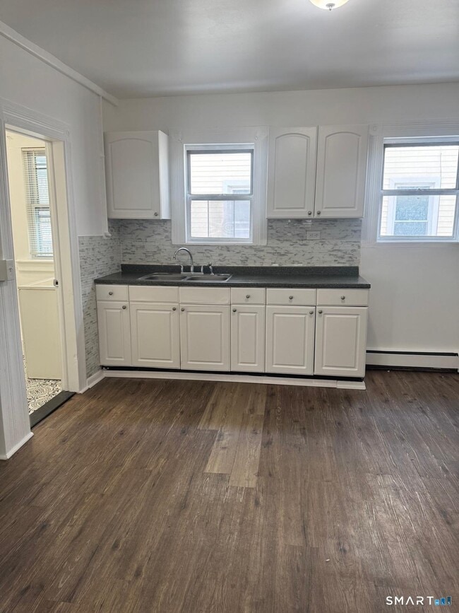 Foto del edificio - 258 Sheridan St