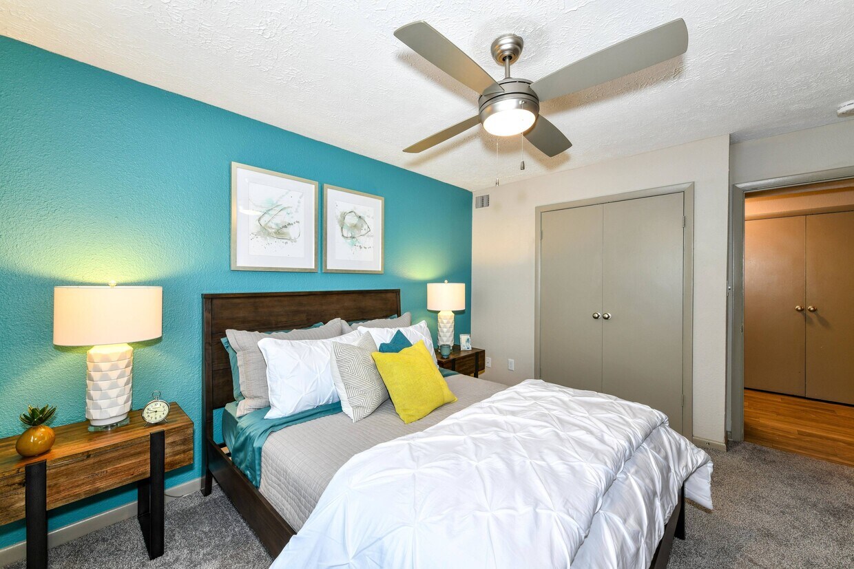 Vue at Crestwood 1000 Eagle View Dr Birmingham, AL Apartments for