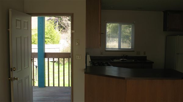 Building Photo - 1283 Halsey Dr