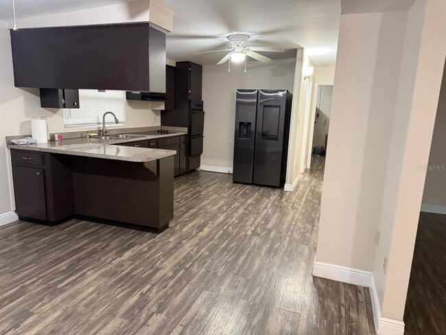 Foto del edificio - 14 Lamplight Ln