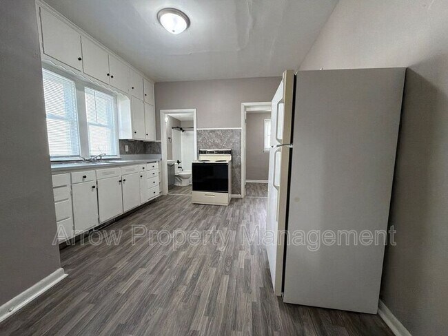 Foto del edificio - 2424 W Street