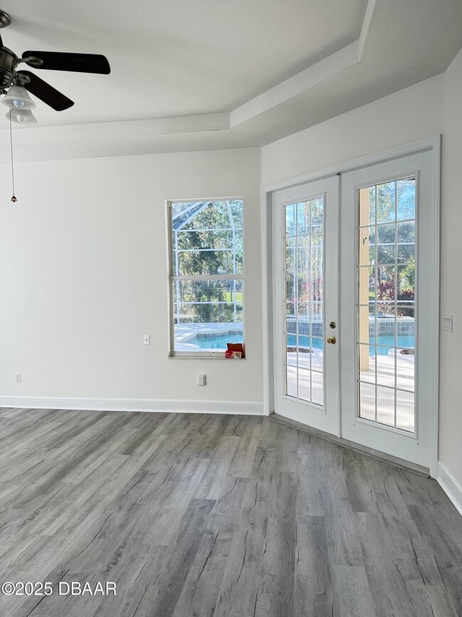 Building Photo - 14 Deep Woods Way