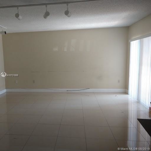 Building Photo - 730 NW 106th Ave
