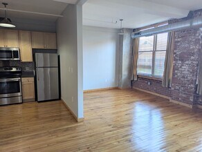 Building Photo - 325 Lafayette St