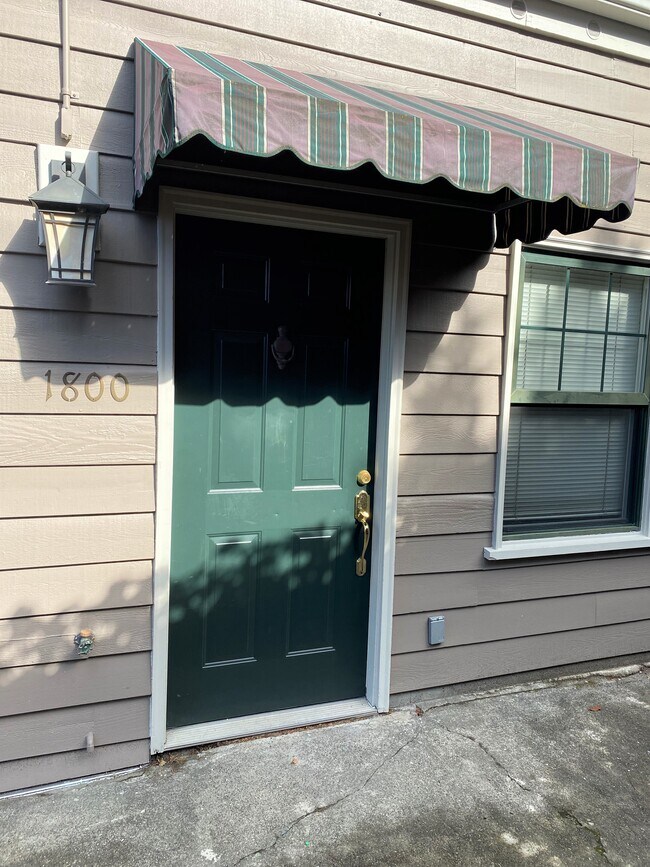 Front Entrance with parking - 1800 10th Ave W