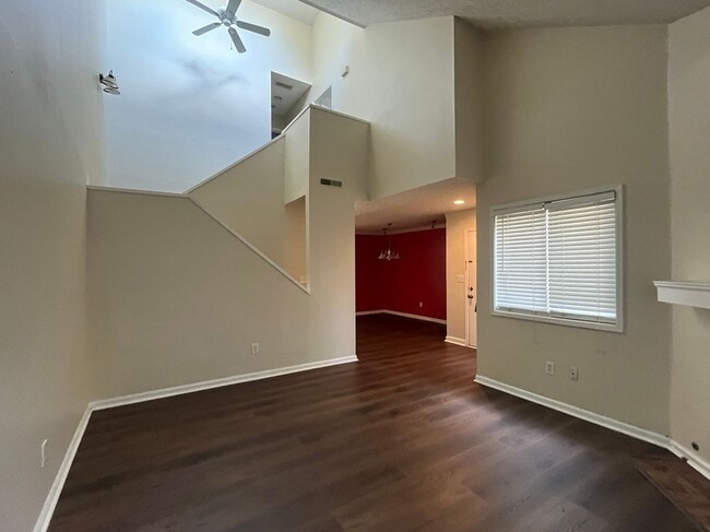 Building Photo - 1002 Parkaire Crossing