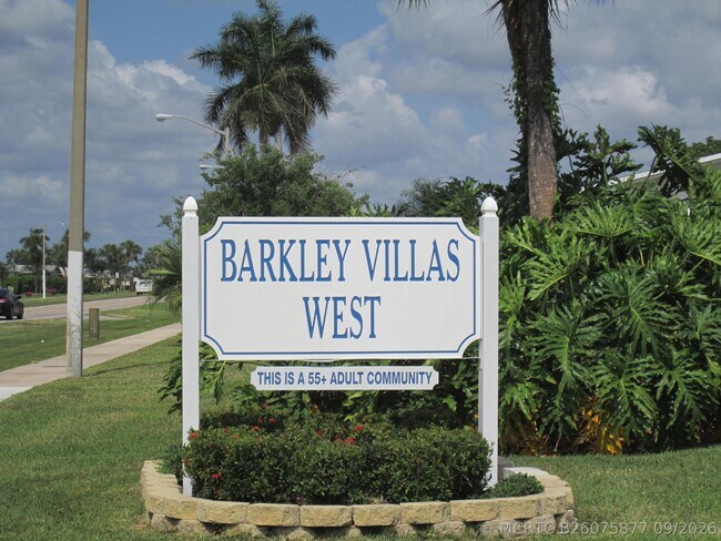 Foto del edificio - 2650 Barkley Dr E
