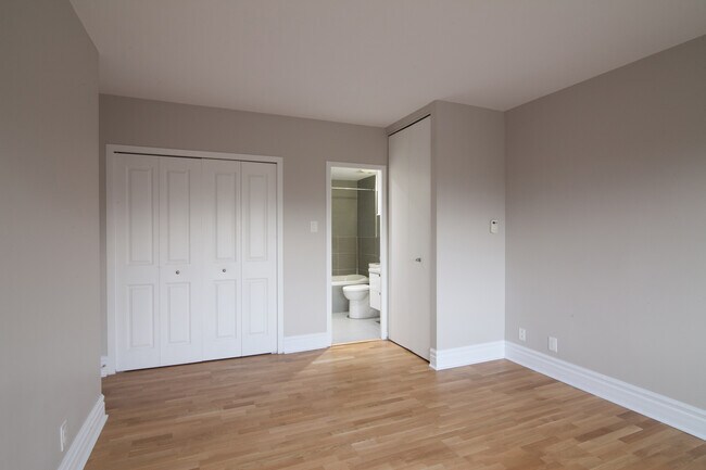 Photo du bâtiment - 4555 Av. Bonavista