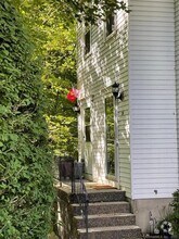 Building Photo - 55 Mill Plain Rd