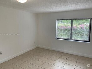 Building Photo - 11098 SW 107th St