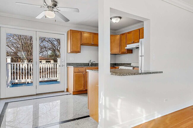 Building Photo - 4386 Woodland Ave
