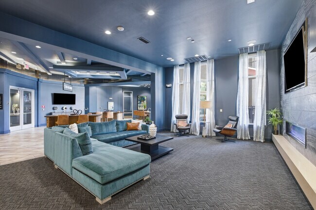 Casa club - Capitol at Stonebriar