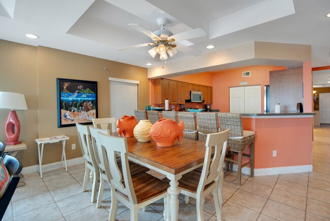 Building Photo - 125 Pulsipher Ave