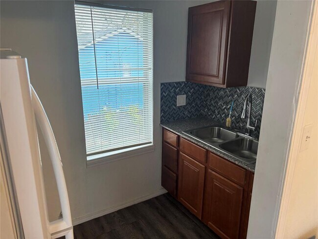 Foto del edificio - 1840 NW 12th St