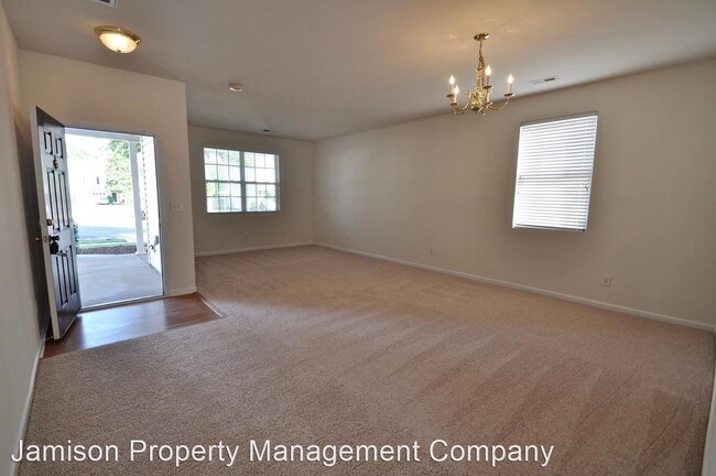 Building Photo - 7523 Carrington Forest Ln