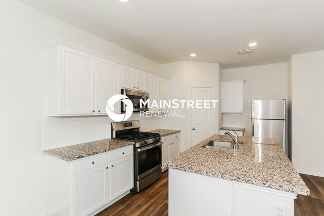 Building Photo - 4 Bedroom Pet-Friendly Home in HASLET, TX with Main Street Renewal