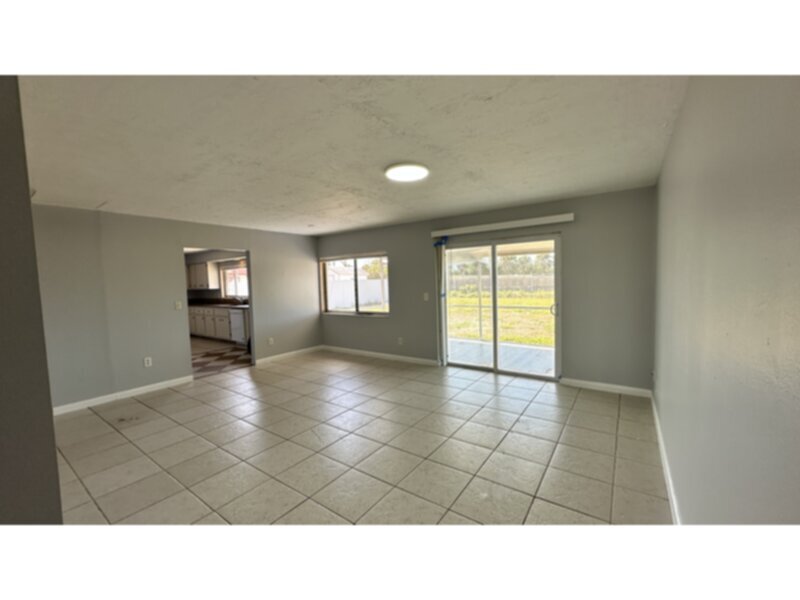 Primary Photo - 3 Bedroom, 2 Bath SE Cape. AVAILABLE NOW!
