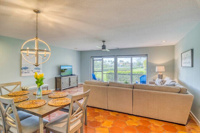 Foto del edificio - 9170 SE Riverfront Terrace