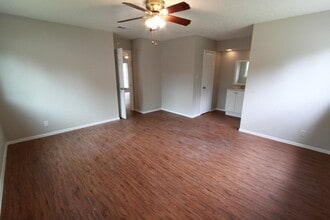Building Photo - 6606 Betty Cook Dr