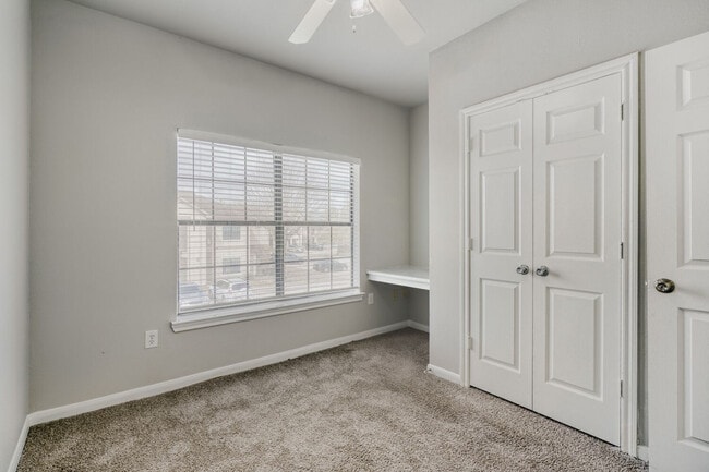 Building Photo - The Oakmoor