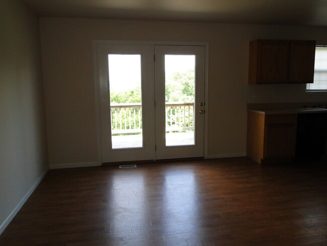 Building Photo - 6148-MF2-E1