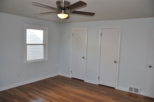 Building Photo - 4302 Silsby Rd