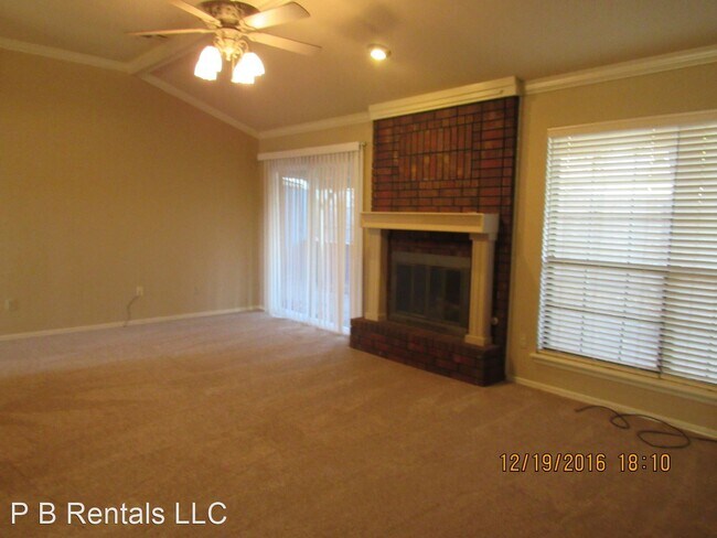 Foto del edificio - 3 br, 2 bath House - 628 Waterford Drive