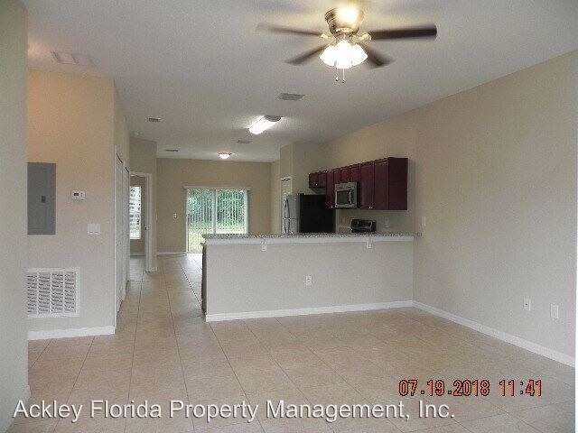 Building Photo - 3 br, 2 bath House - 315 A Clermont Dr.