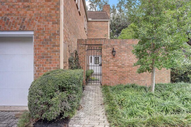 Foto del edificio - 6700 Belmont St