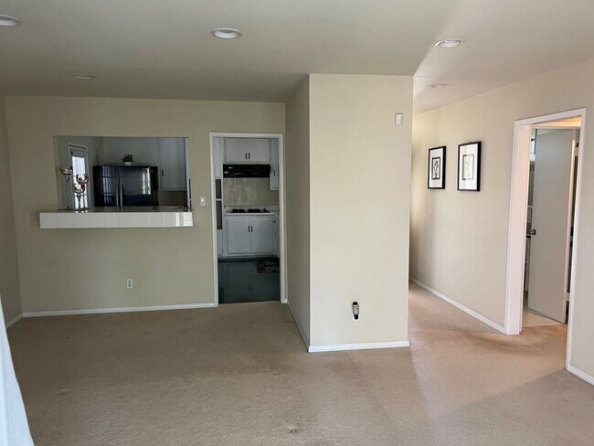 Foto del edificio - 3 Bedroom 2 Bath Well Kept Traditional Hom...