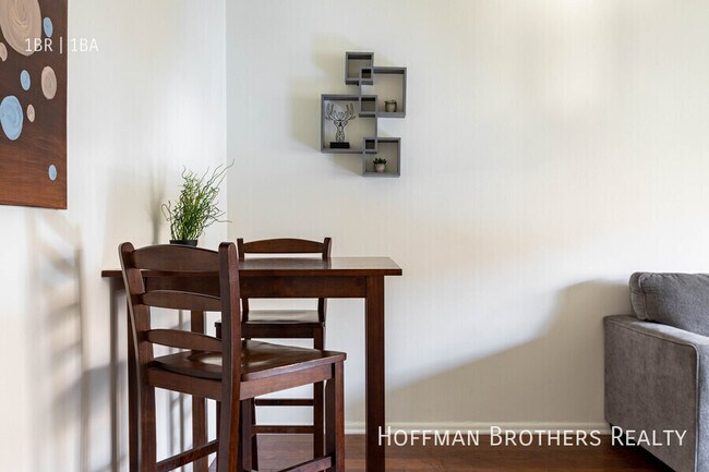 Foto del edificio - 12417 1/2 Chandler Blvd-A