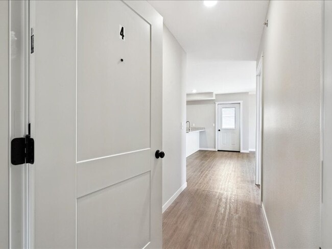 Building Photo - 7060 Thunder Vly Dr