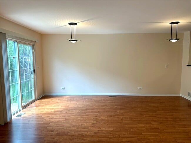 Building Photo - 66 Egg Harbour Ct