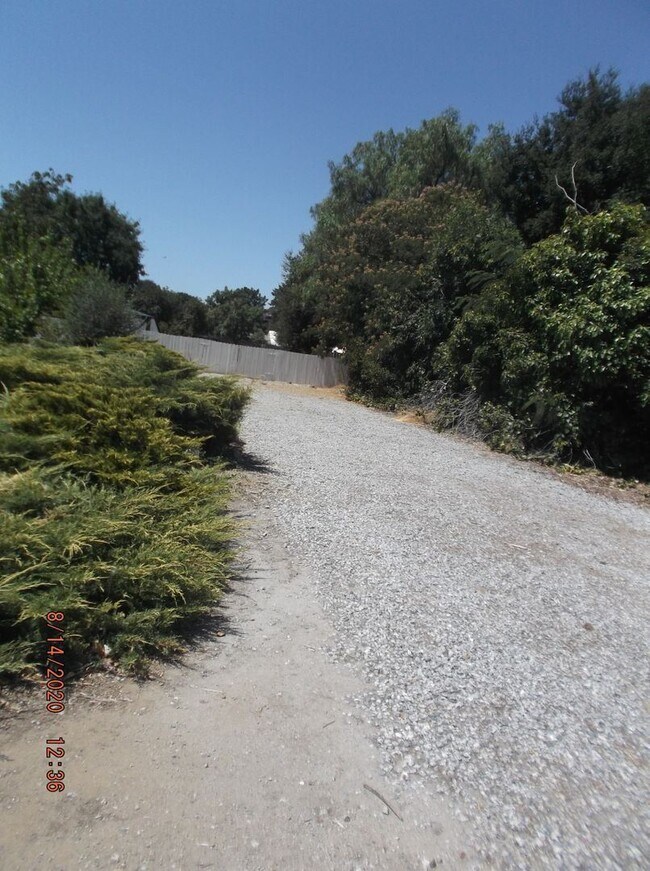 Foto del edificio - 3 br, 2 bath House - 16675 Nina Ln