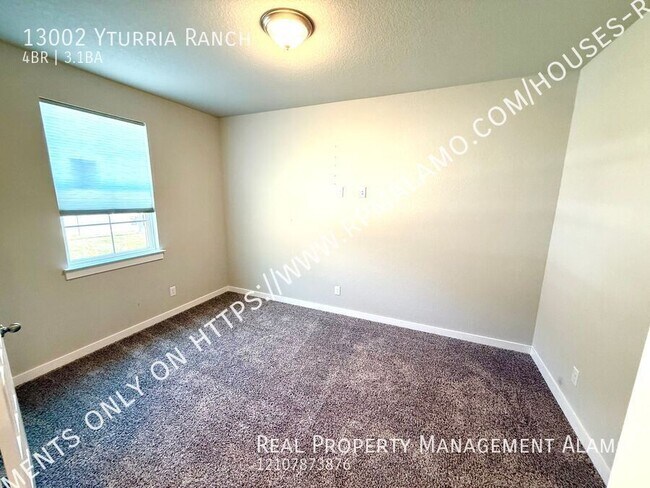 Building Photo - 13002 Yturria Rnch