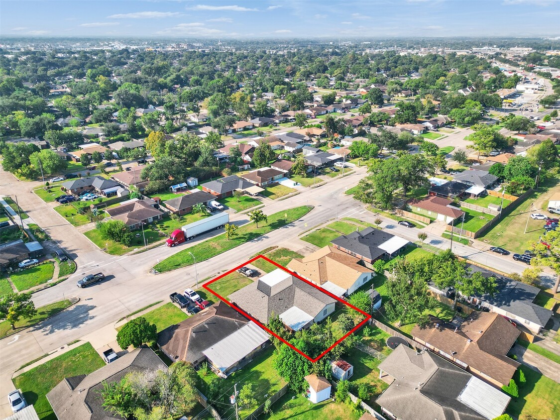 Foto del edificio - 667 Edgebrook Dr