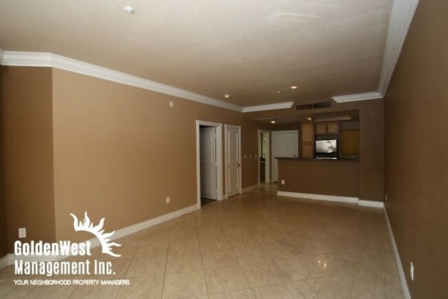 Building Photo - 260 E Flamingo Rd