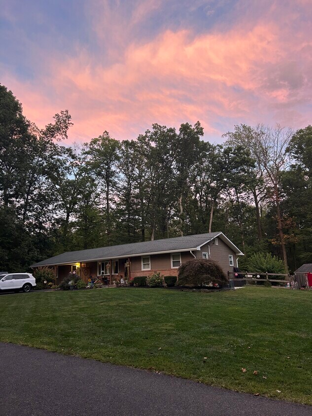 Foto principal - 2043 Quarry Rd