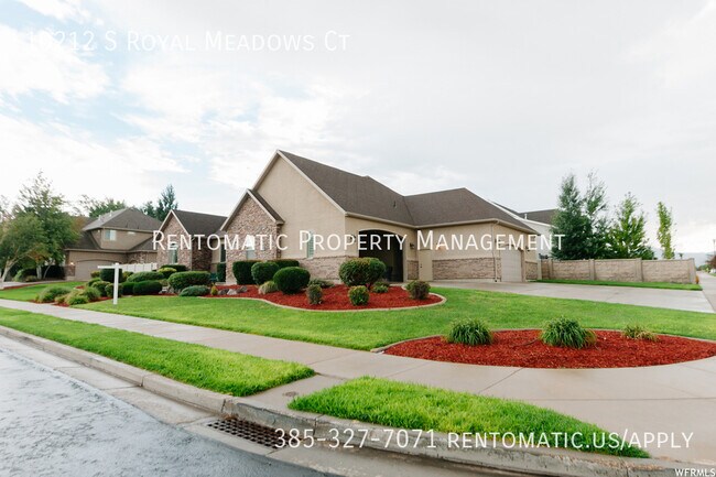 Foto del edificio - 10212 Royal Meadows Ct